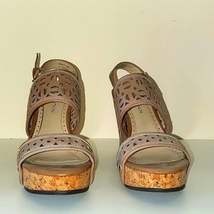 Adrienne Vittadini, Wedge sandals, 6.5